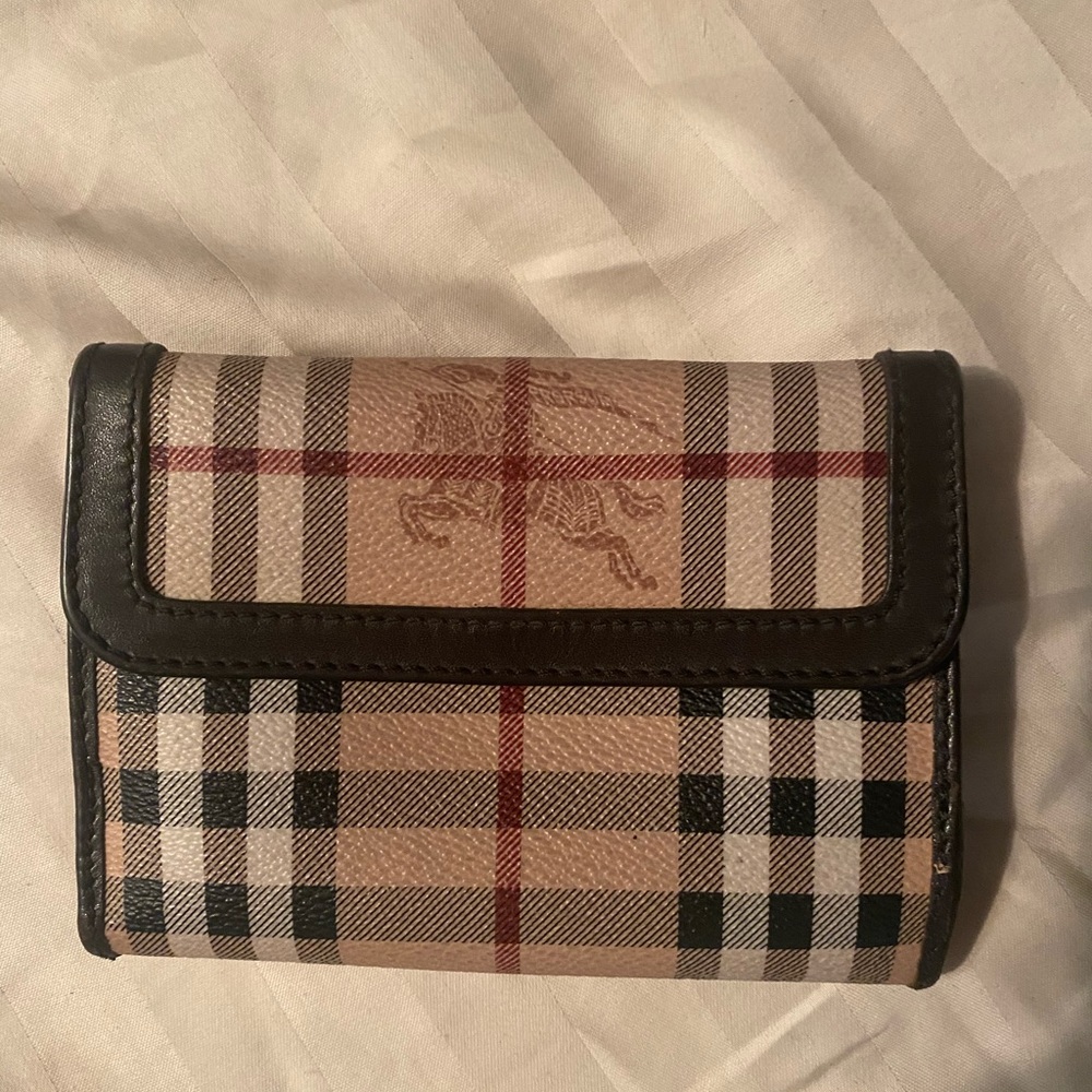Classic Burberry wallet card, bill and coin holder. Very Loved